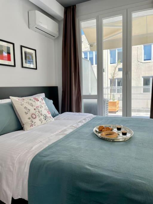 Domus City Apartment With Wonderful Balcony เทสซาโลนิกิ ภายนอก รูปภาพ